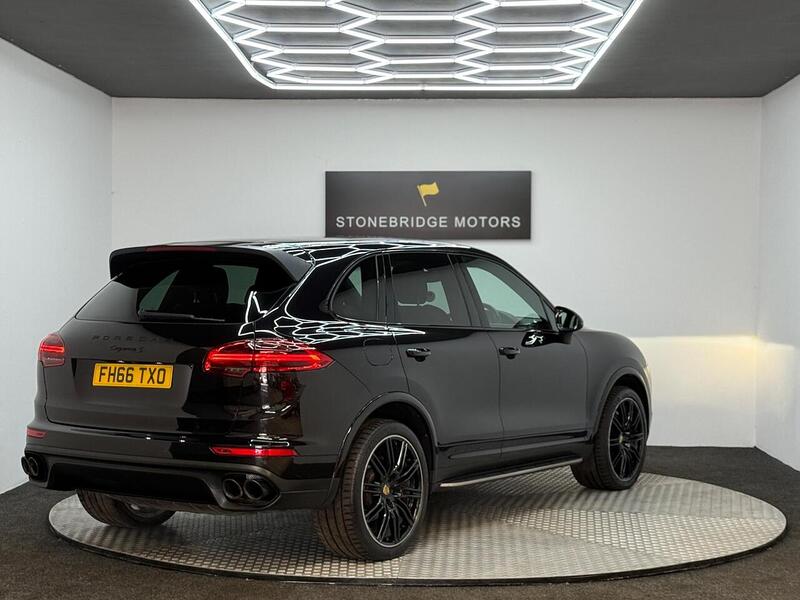 Porsche Cayenne 4.2 TD V8 S TiptronicS 4WD Euro 6 (s/s) 5dr - U268