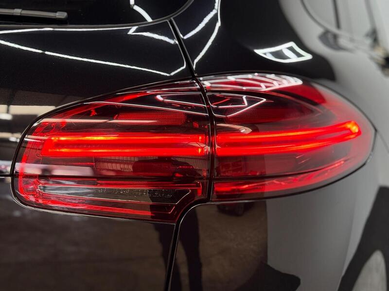 Porsche Cayenne 4.2 TD V8 S TiptronicS 4WD Euro 6 (s/s) 5dr - U268