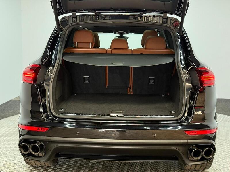 Porsche Cayenne 4.2 TD V8 S TiptronicS 4WD Euro 6 (s/s) 5dr - U268