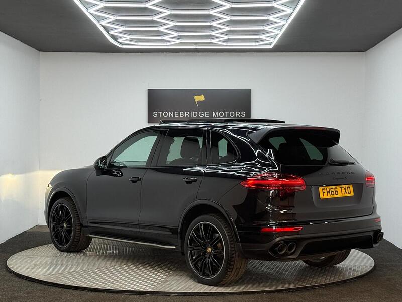 Porsche Cayenne 4.2 TD V8 S TiptronicS 4WD Euro 6 (s/s) 5dr - U268
