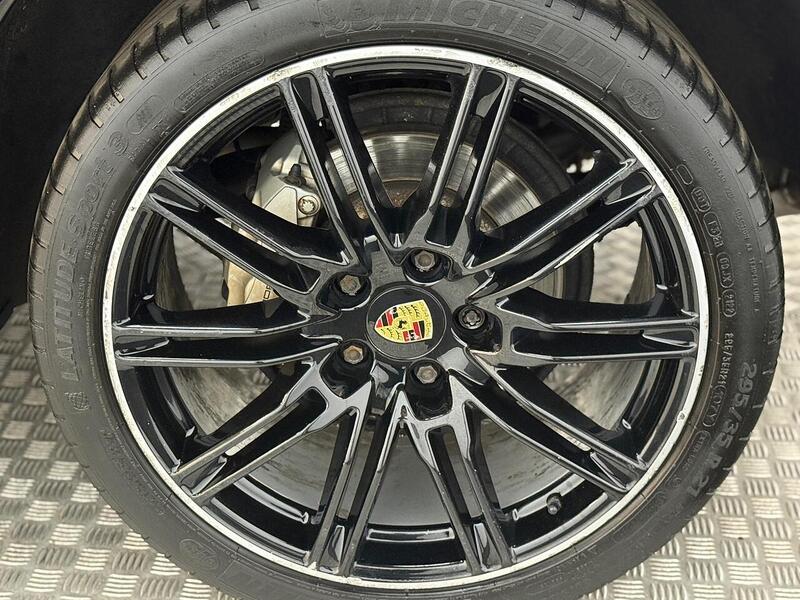 Porsche Cayenne 4.2 TD V8 S TiptronicS 4WD Euro 6 (s/s) 5dr - U268