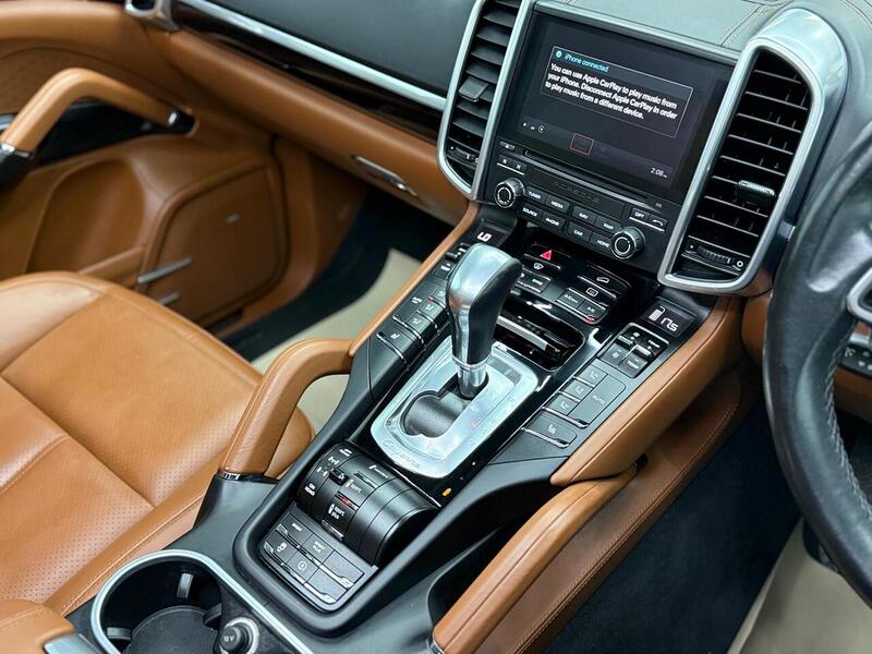 Porsche Cayenne 4.2 TD V8 S TiptronicS 4WD Euro 6 (s/s) 5dr - U268