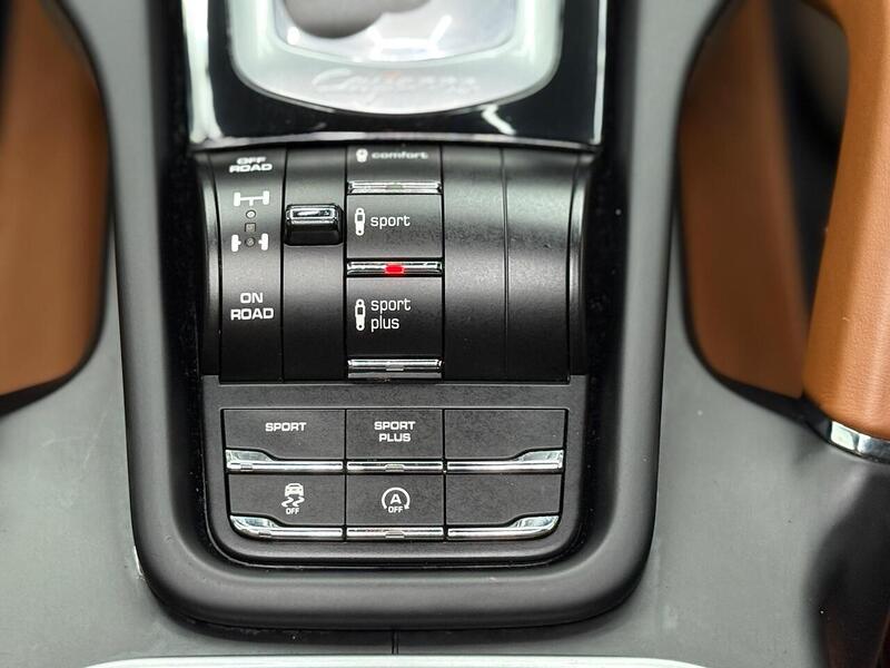 Porsche Cayenne 4.2 TD V8 S TiptronicS 4WD Euro 6 (s/s) 5dr - U268