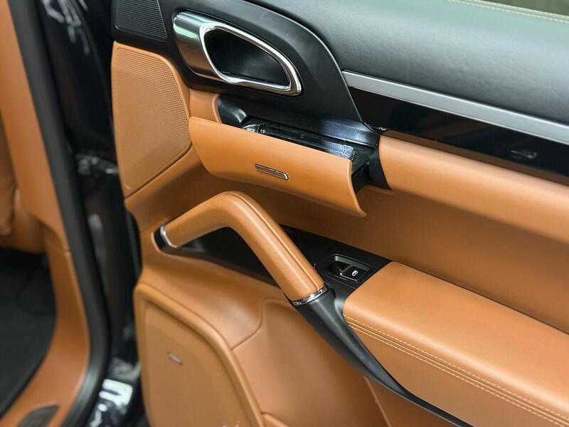 Porsche Cayenne 4.2 TD V8 S TiptronicS 4WD Euro 6 (s/s) 5dr - U268