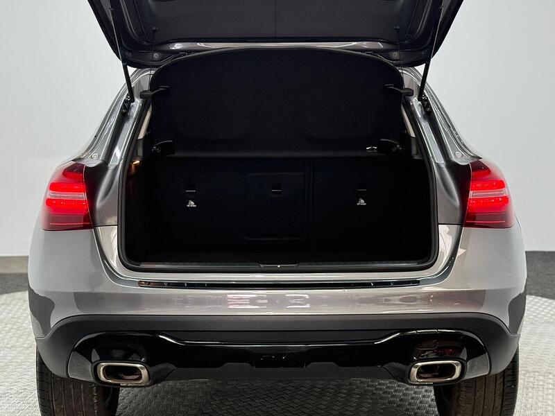 Mercedes-Benz GLA 1.6 GLA180 Urban Edition 7G-DCT Euro 6 (s/s) 5dr - U269