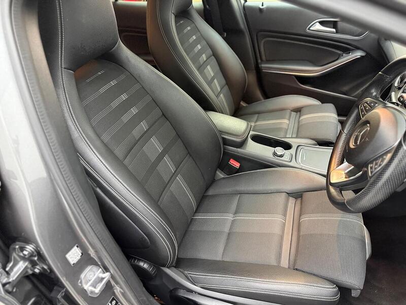 Mercedes-Benz GLA 1.6 GLA180 Urban Edition 7G-DCT Euro 6 (s/s) 5dr - U269