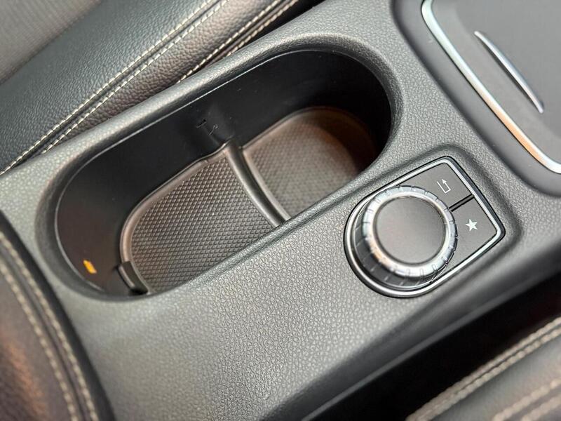 Mercedes-Benz GLA 1.6 GLA180 Urban Edition 7G-DCT Euro 6 (s/s) 5dr - U269