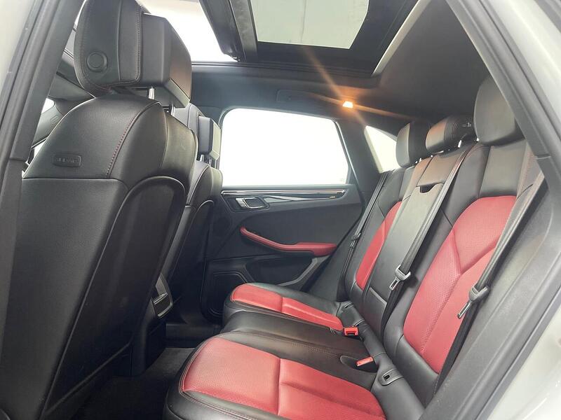 Porsche Macan 3.0 TD V6 S PDK 4WD Euro 6 (s/s) 5dr - U272