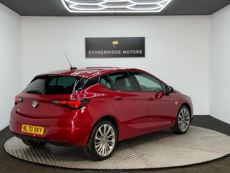 Vauxhall Astra 1.2 Turbo SRi VX Line Nav Euro 6 (s/s) 5dr - U279