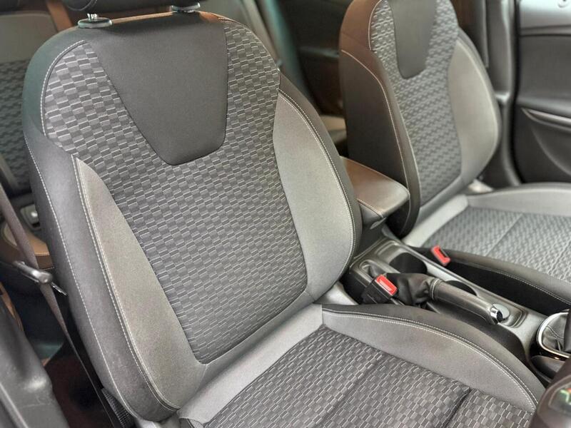 Vauxhall Astra 1.2 Turbo SRi VX Line Nav Euro 6 (s/s) 5dr - U279