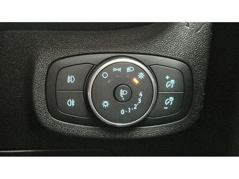 Ford Fiesta 1.0T EcoBoost Titanium Auto Euro 6 (s/s) 5dr - U281