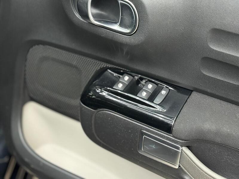 Citroen C3 1.2 PureTech GPF Flair Euro 6 (s/s) 5dr - U282