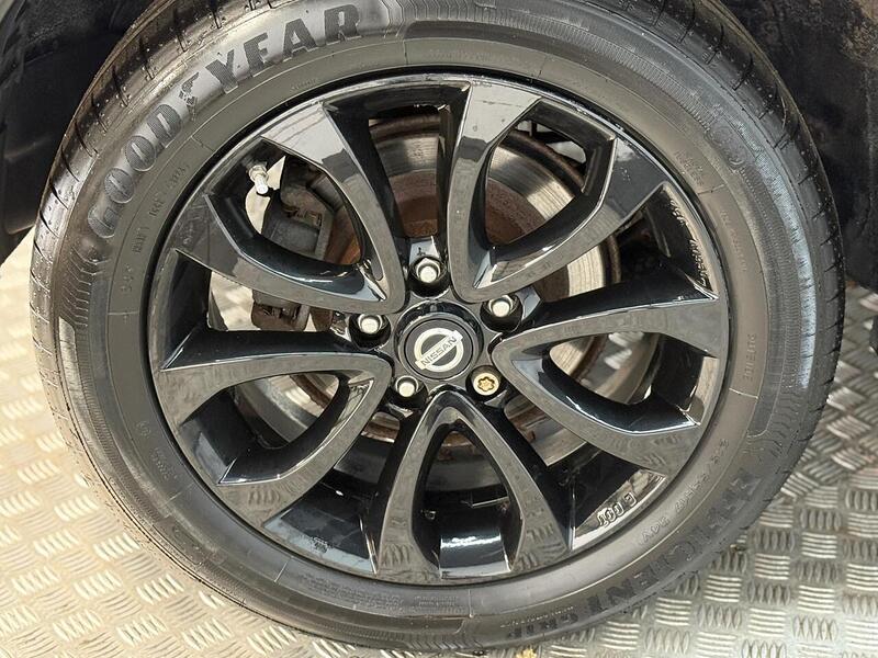 Nissan Juke 1.6 Tekna XTRON Euro 5 5dr - U283