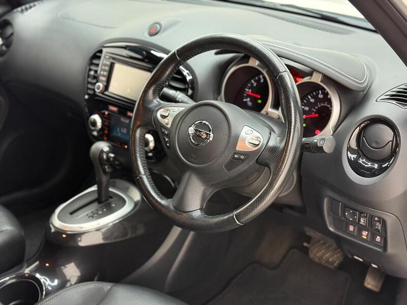 Nissan Juke 1.6 Tekna XTRON Euro 5 5dr - U283