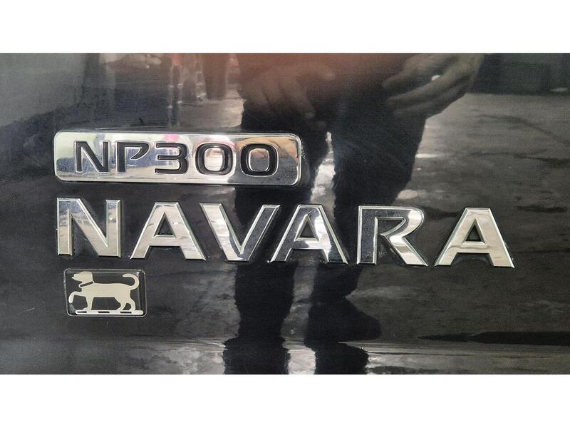 Nissan Navara 2.3 dCi Tekna 4WD Euro 5 4dr - U296