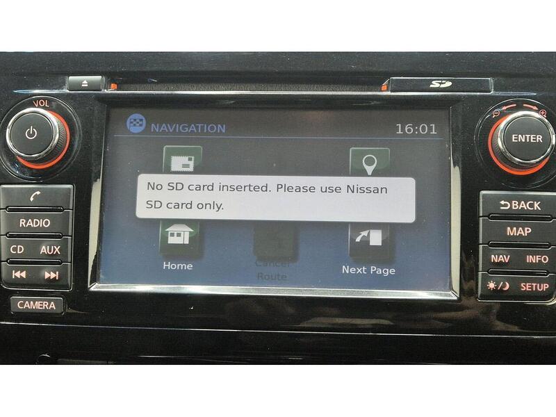 Nissan Navara 2.3 dCi Tekna 4WD Euro 5 4dr - U296