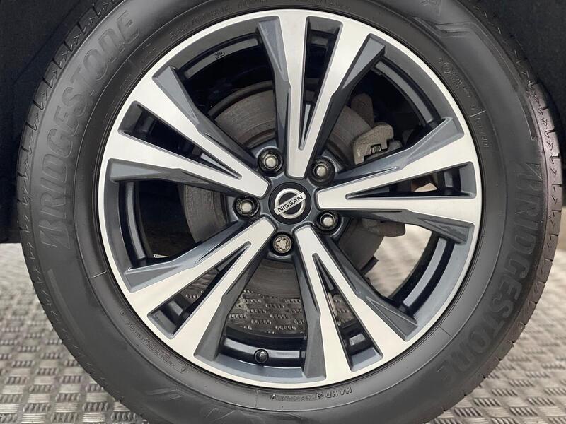 Nissan X-Trail 1.7 dCi N-Connecta Euro 6 (s/s) 5dr - U298