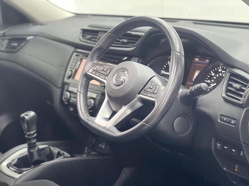 Nissan X-Trail 1.7 dCi N-Connecta Euro 6 (s/s) 5dr - U298