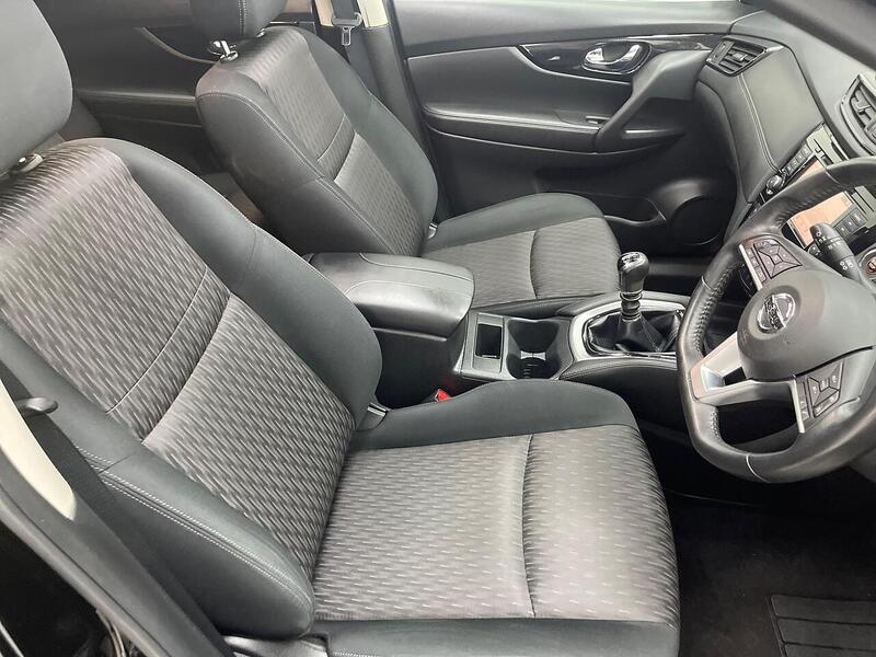 Nissan X-Trail 1.7 dCi N-Connecta Euro 6 (s/s) 5dr - U298