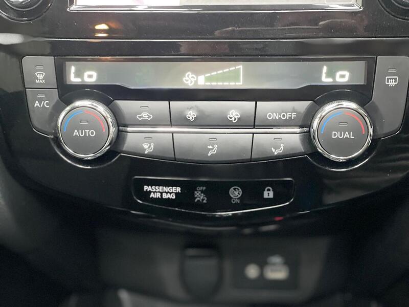 Nissan X-Trail 1.7 dCi N-Connecta Euro 6 (s/s) 5dr - U298