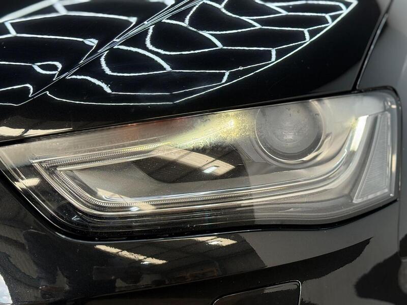 Audi A4 2.0 TDI Black Edition quattro Euro 5 (s/s) 4dr - U300