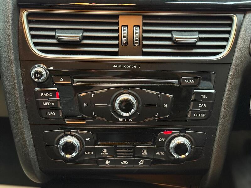 Audi A4 2.0 TDI Black Edition quattro Euro 5 (s/s) 4dr - U300