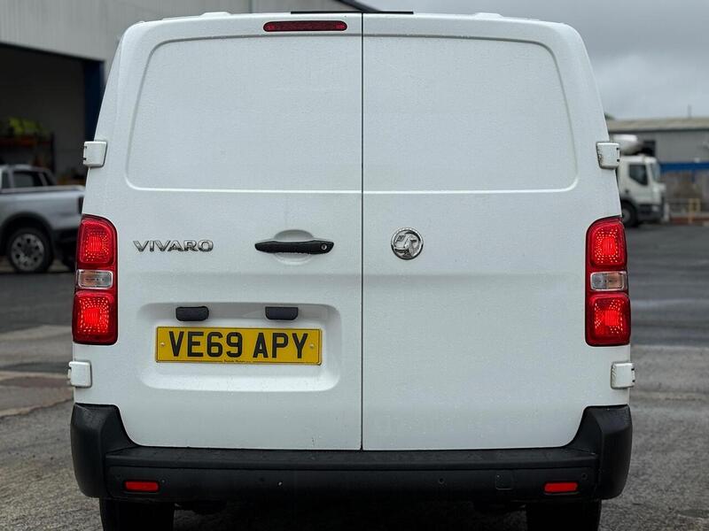 Vauxhall Vivaro 1.5 Turbo D 2900 Dynamic L2 H1 Euro 6 (s/s) 6dr - U301