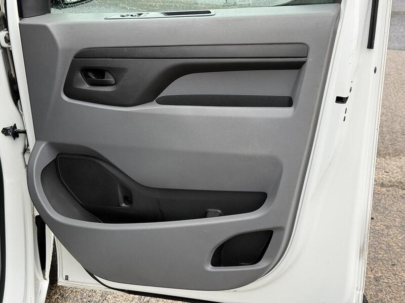 Vauxhall Vivaro 1.5 Turbo D 2900 Dynamic L2 H1 Euro 6 (s/s) 6dr - U301