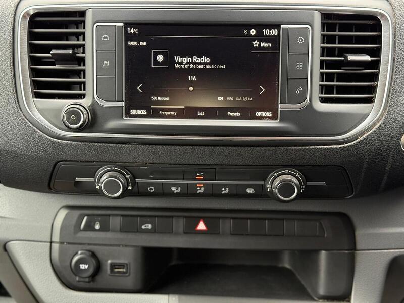 Vauxhall Vivaro 1.5 Turbo D 2900 Dynamic L2 H1 Euro 6 (s/s) 6dr - U301