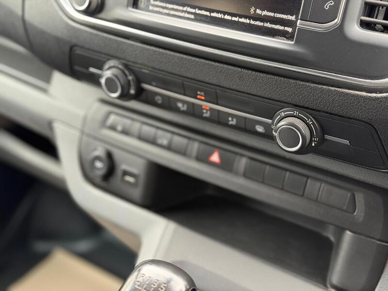 Vauxhall Vivaro 1.5 Turbo D 2900 Dynamic L2 H1 Euro 6 (s/s) 6dr - U301