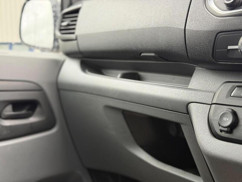 Vauxhall Vivaro 1.5 Turbo D 2900 Dynamic L2 H1 Euro 6 (s/s) 6dr - U301