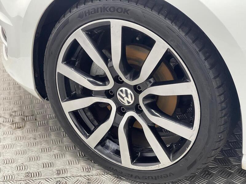 Volkswagen Golf 2.0 TDI BlueMotion Tech GT Euro 5 (s/s) 3dr - U304