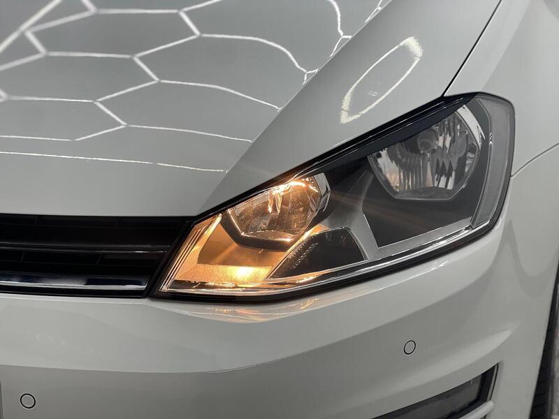 Volkswagen Golf 2.0 TDI BlueMotion Tech GT Euro 5 (s/s) 3dr - U304