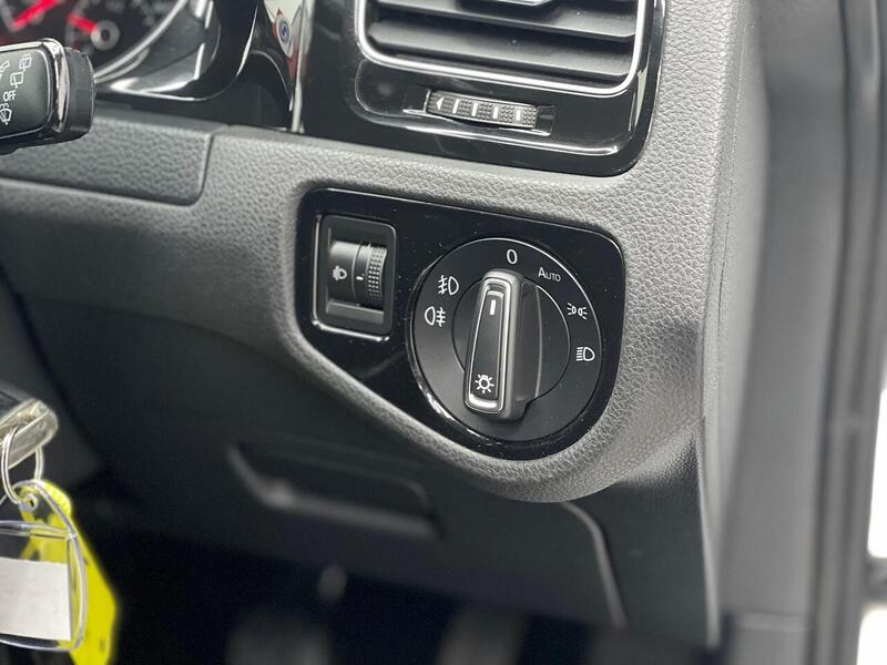 Volkswagen Golf 2.0 TDI BlueMotion Tech GT Euro 5 (s/s) 3dr - U304