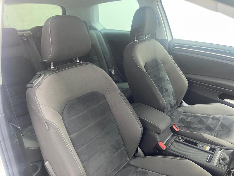 Volkswagen Golf 2.0 TDI BlueMotion Tech GT Euro 5 (s/s) 3dr - U304