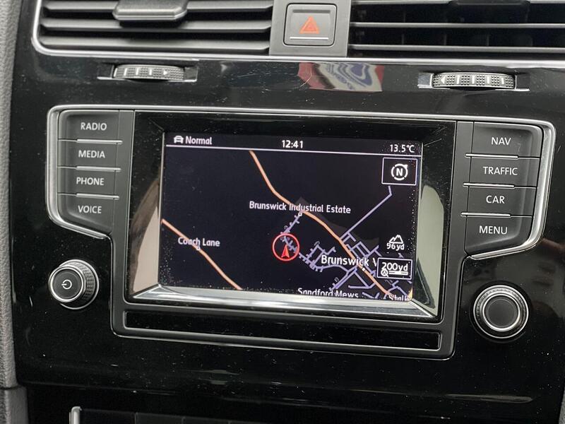 Volkswagen Golf 2.0 TDI BlueMotion Tech GT Euro 5 (s/s) 3dr - U304