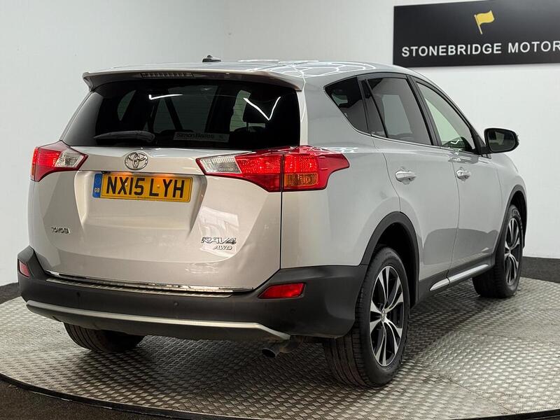 Toyota RAV4 2.0 D-4D Icon 4WD Euro 5 (s/s) 5dr - U310