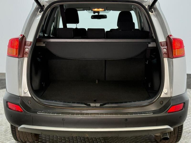 Toyota RAV4 2.0 D-4D Icon 4WD Euro 5 (s/s) 5dr - U310