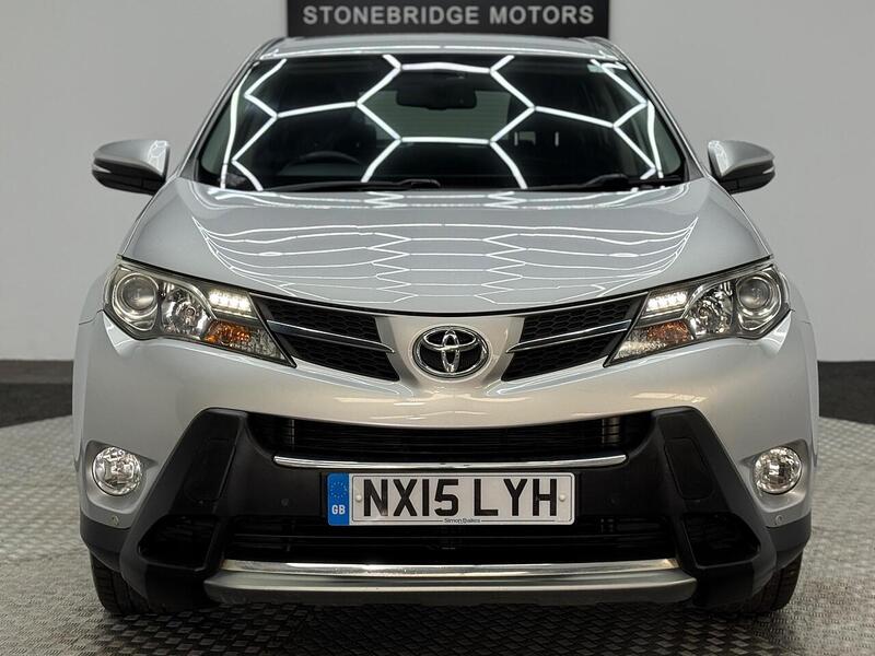 Toyota RAV4 2.0 D-4D Icon 4WD Euro 5 (s/s) 5dr - U310