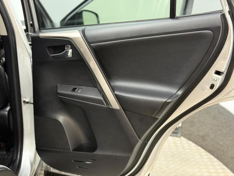 Toyota RAV4 2.0 D-4D Icon 4WD Euro 5 (s/s) 5dr - U310