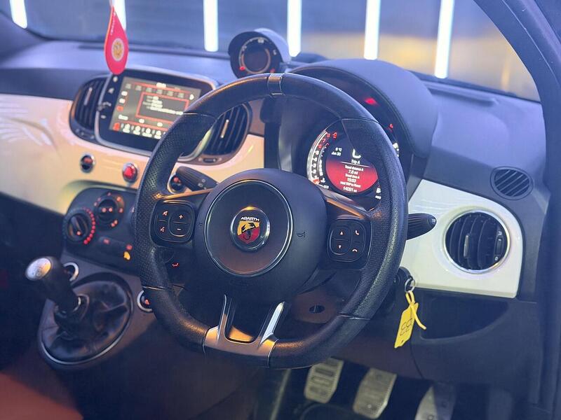 Abarth 595 1.4 T-Jet 70th Euro 6 3dr - U313