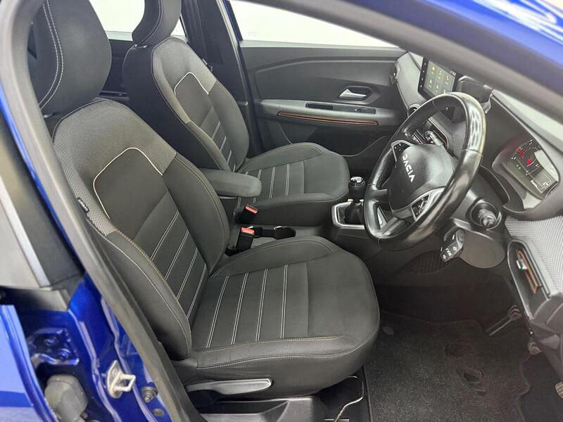 Dacia Sandero Stepway 1.0 TCe Journey Euro 6 (s/s) 5dr - U315