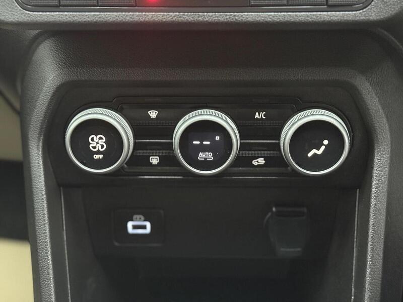 Dacia Sandero Stepway 1.0 TCe Journey Euro 6 (s/s) 5dr - U315