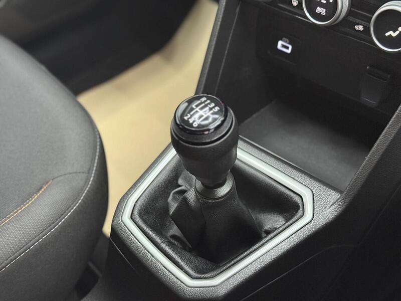 Dacia Sandero Stepway 1.0 TCe Journey Euro 6 (s/s) 5dr - U315