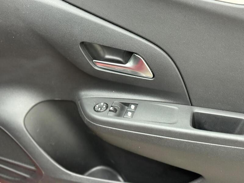 Vauxhall Corsa 1.2 SE Euro 6 5dr - U316