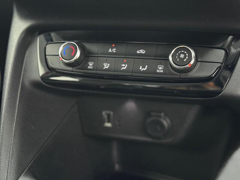 Vauxhall Corsa 1.2 SE Euro 6 5dr - U316