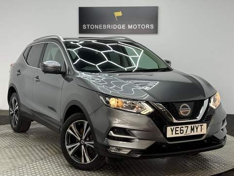 Nissan Qashqai 2.0 D-4D Business Edition Euro 6 (s/s) 5dr (Safety Sense, Nav) SUV Manual Diesel