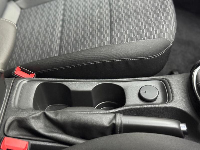 Vauxhall Astra 1.2 Turbo SRi VX Line Nav Euro 6 (s/s) 5dr - U323