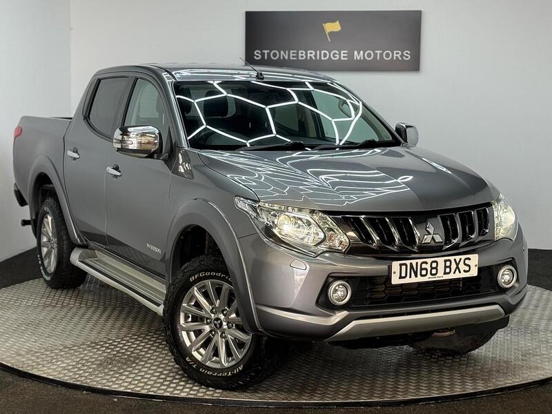 Mitsubishi L200 2.4 DI-D DC Warrior 4WD Euro 6 4dr - U324