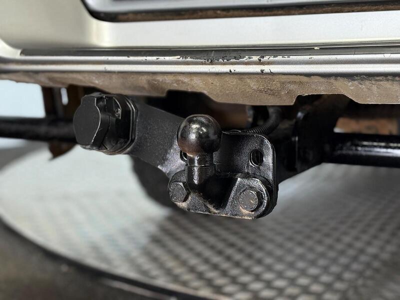 Mitsubishi L200 2.4 DI-D DC Warrior 4WD Euro 6 4dr - U324